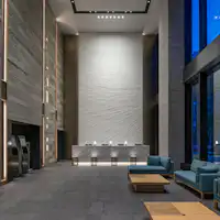 1階フロントカウンター