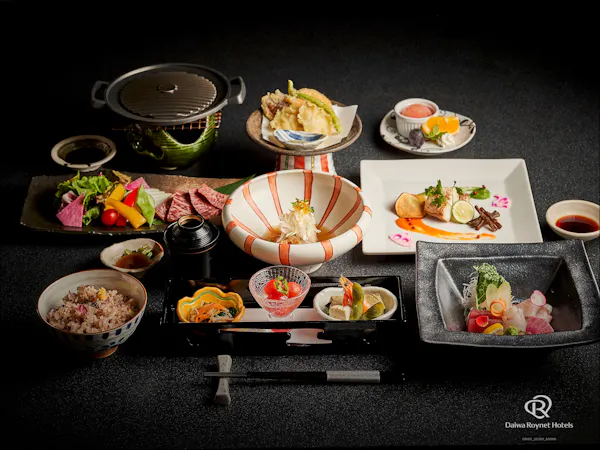 【朱雀コース】ちょっと贅沢なご夕食。1泊2食付プラン【自家源泉大浴場完備】
