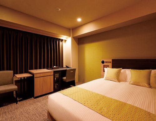 コンフォートダブル　夜