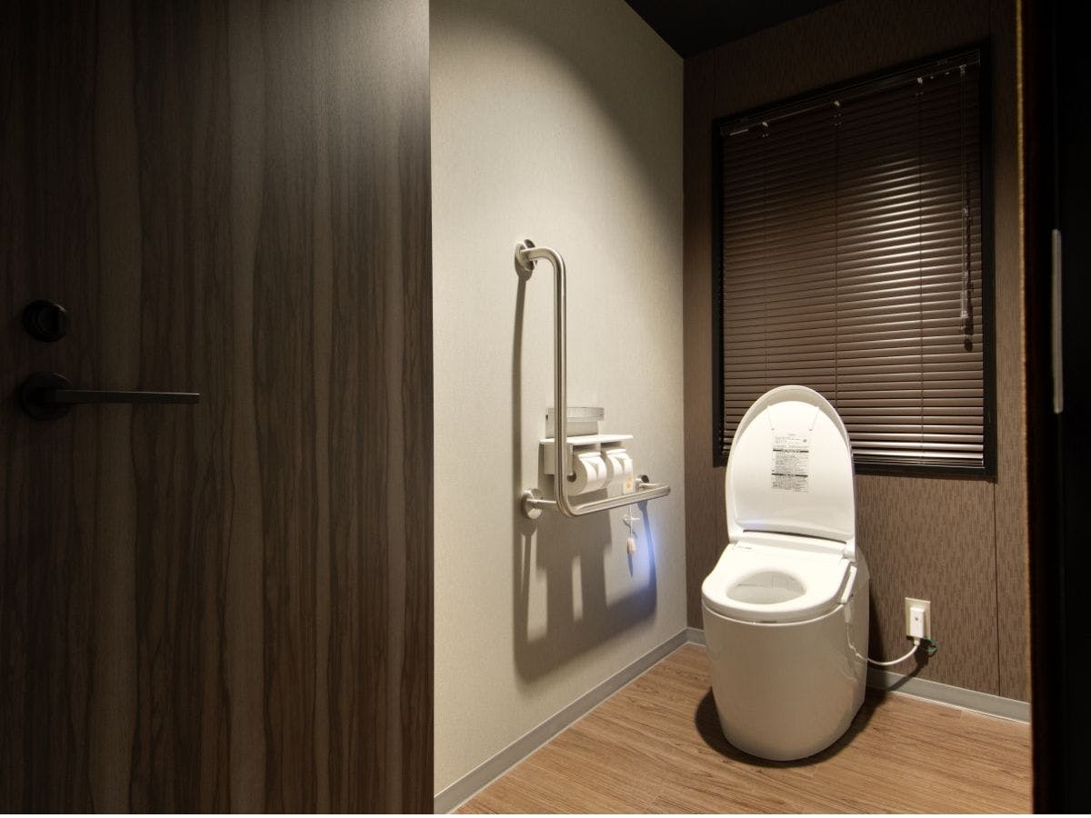 ユニバ―サルダブル（トイレ）