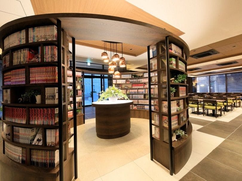 クインテッサホテル福岡天神 Comic&Books