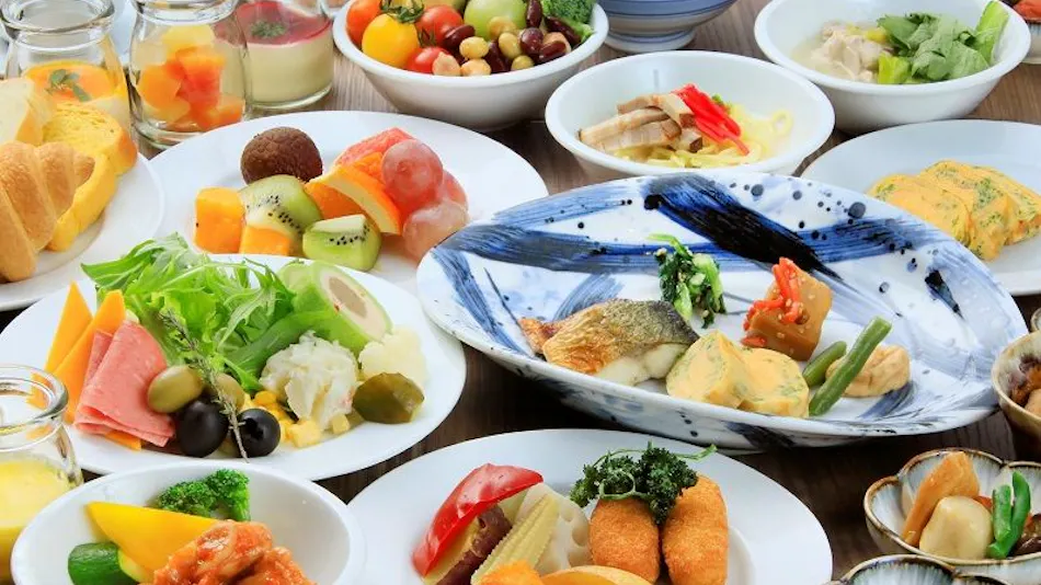 Quintessa Hotel Fukuoka Tenjin Comic & Books