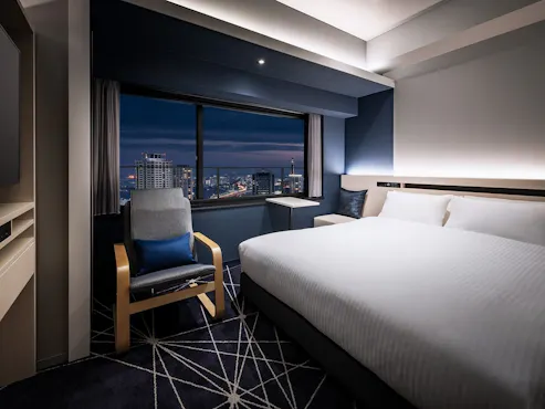 【高層階ダブル(海側)】18平米