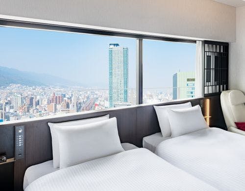 高層階コーナーツイン（海側）【禁煙】