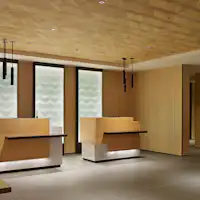 フロントデスク