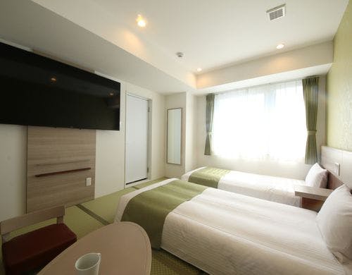 和モダンツインルーム