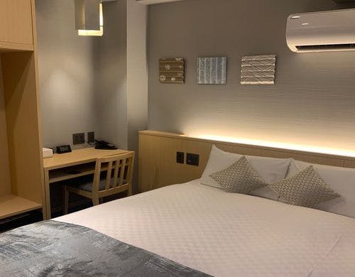 全室ダブルベッドを導入しております