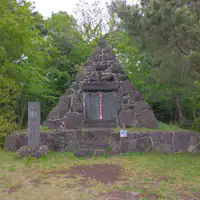 神鍋神社_ホテルから徒歩で約30分