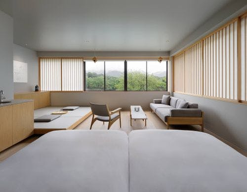 ジュニアスイート｜Photo Takumi Ota