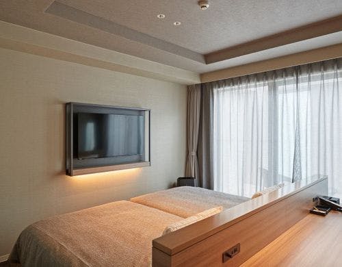 デラックスツイン