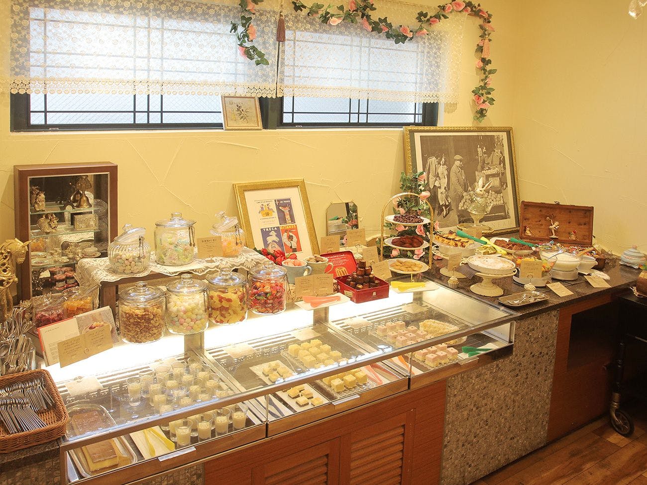 甜點區