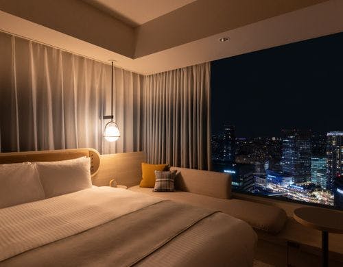 モデレートダブル（夜景）