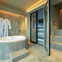 プレミア サウナ バンク スイート