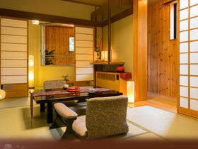 松の家 花泉 （まつのや かせん）