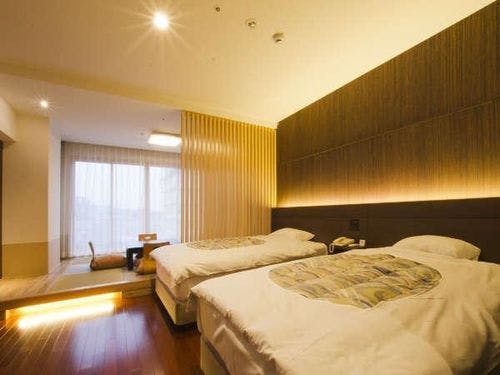 お部屋から湯けむりや別府湾が一望できます