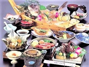 "삼대 미각 가이세키"