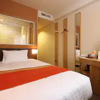 女士單人房(13.5 平方公尺)