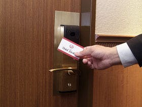 お茶の水ホテルジュラク