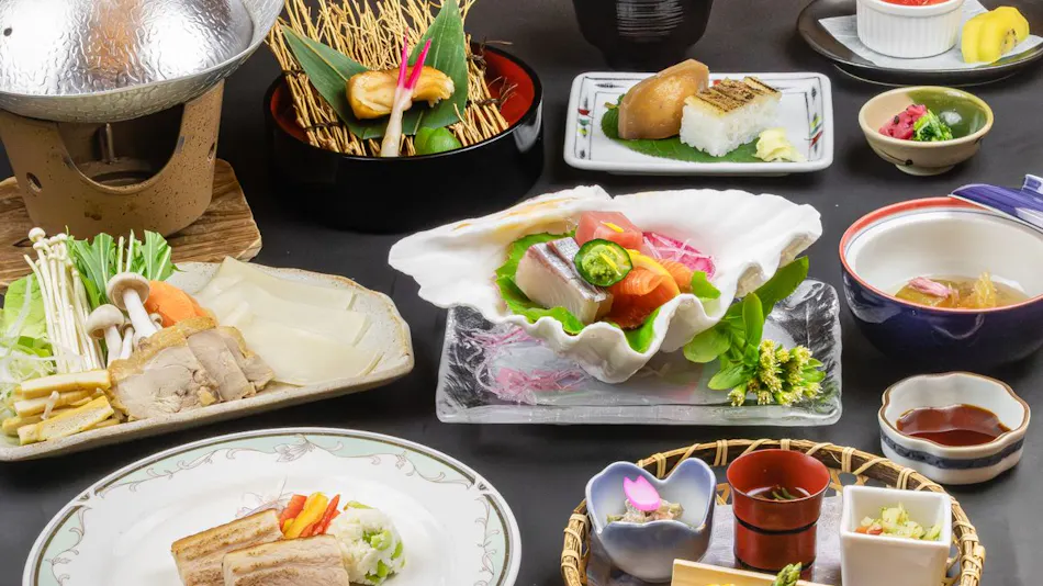 Forest Resort Conifer Iwabitsu