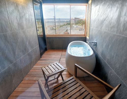 半露天風呂付き洋室／禁煙