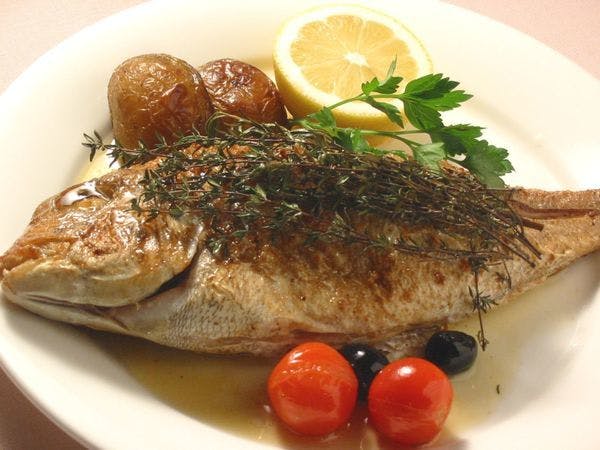 ปลากระพงอบสมุนไพร