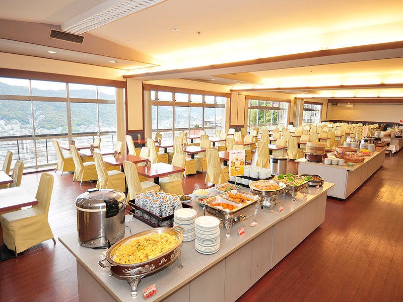 ร้านอาหาร "Sunrise"
