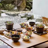 อาหารเช้าแบบญี่ปุ่นสไตล์เกียวโต