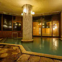 ห้องอาบน้ำสาธารณะขนาดใหญ่ 'โฮเซ็น โนะ ยู'