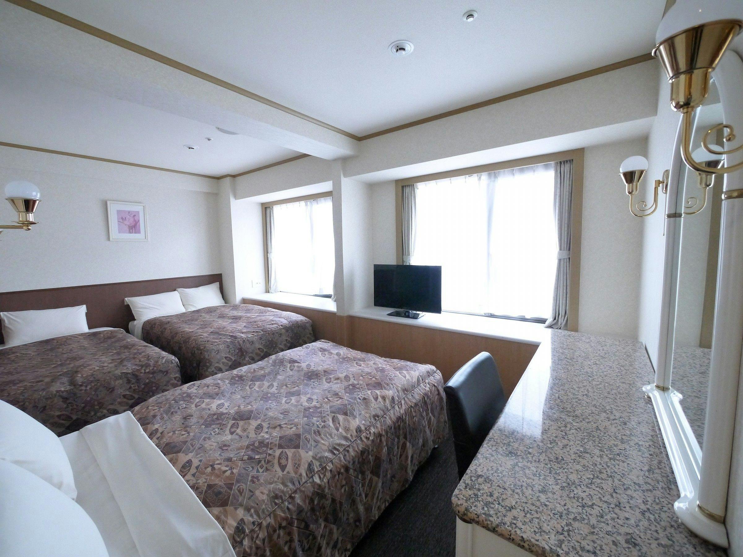 U Community Hotel
