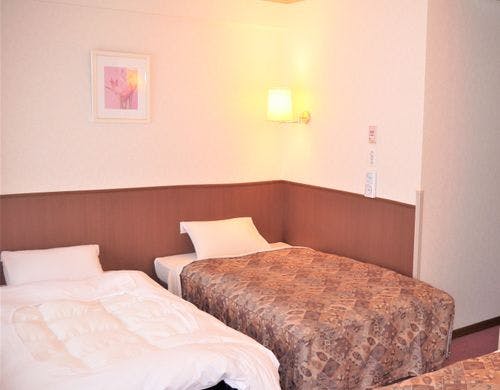 ツインにエキストラベッドで３名様可