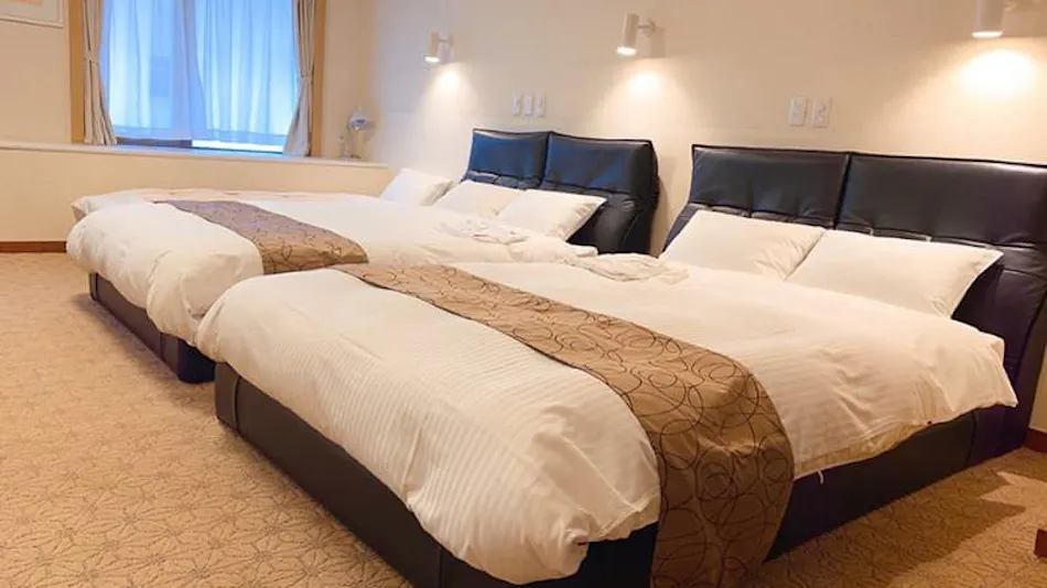 U Community Hotel