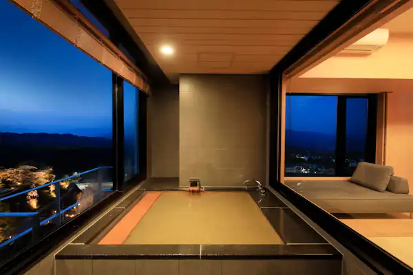 ห้องสวีทพรีเมียม Mihō น้ำพุร้อน