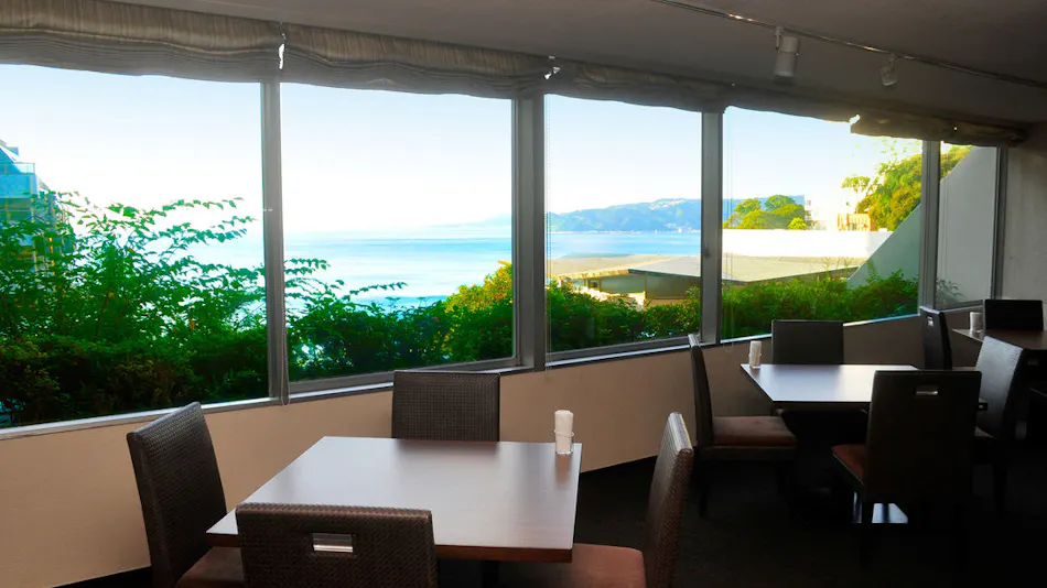 Breezbay Seaside Resort Atami