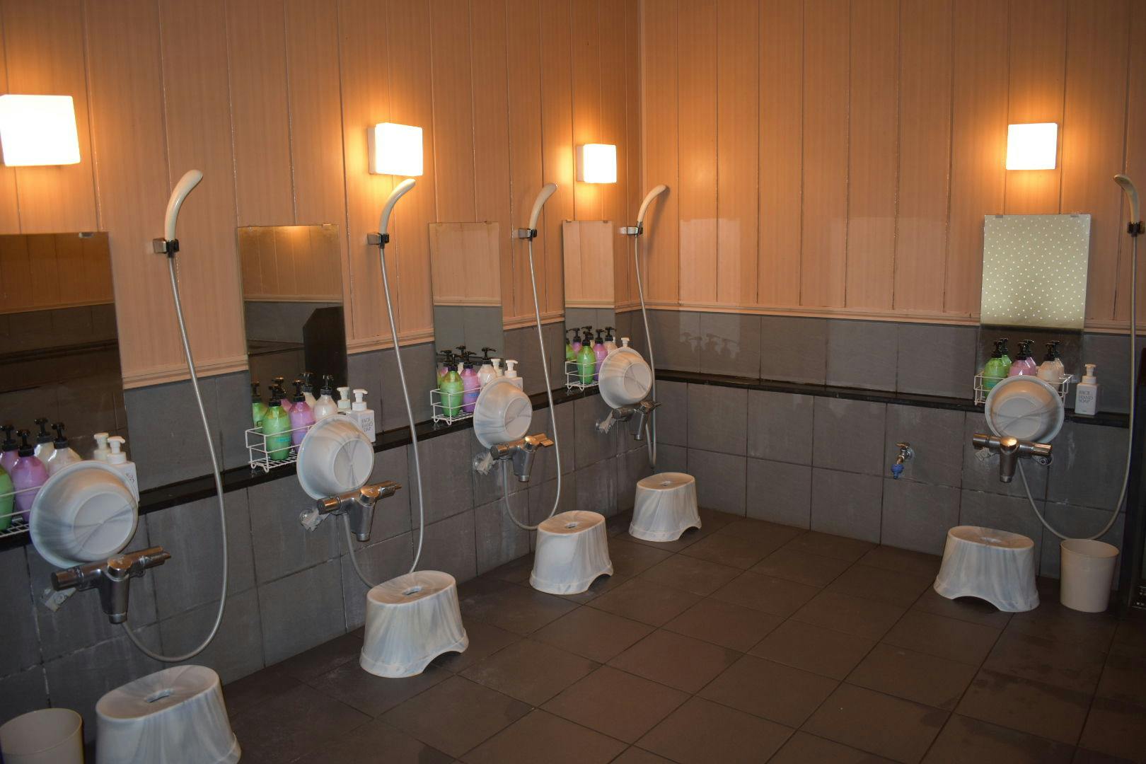 ห้องอาบน้ำสาธารณะฟรีสำหรับผู้เข้าพักที่พัก★เปลี่ยนเพศตามเวลา