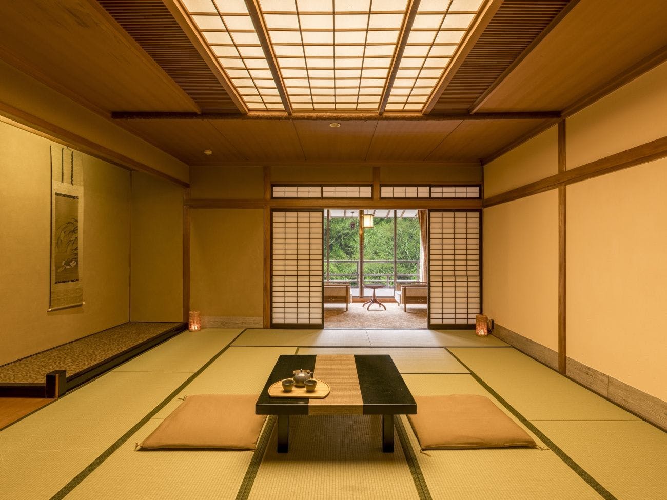 Ooedo Onsen Monogatari Premium Yoshinoya Irokuen