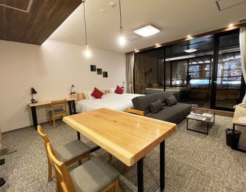 半露天風呂付広々テラス付スイート11号室