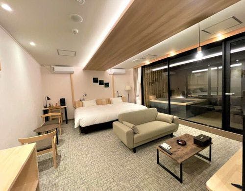 半露天風呂付渓流ビューワイドツイン02号室