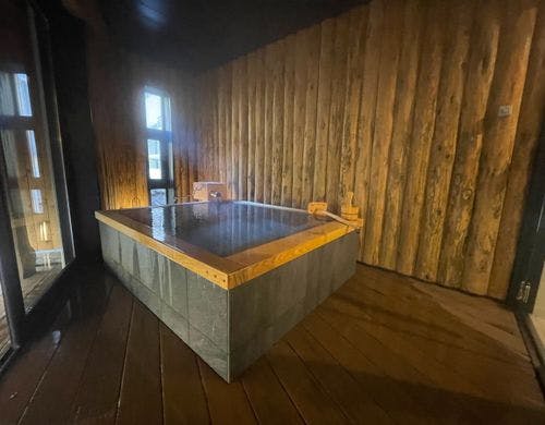 半露天風呂付　角部屋スイート03号室