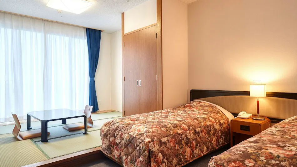 Hotel Miyuki Beach