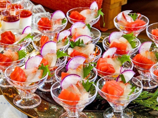 อาหารทะเลสดจากท่าเรือประมงโบโซ เสิร์ฟในรูปแบบซาชิมิ♪