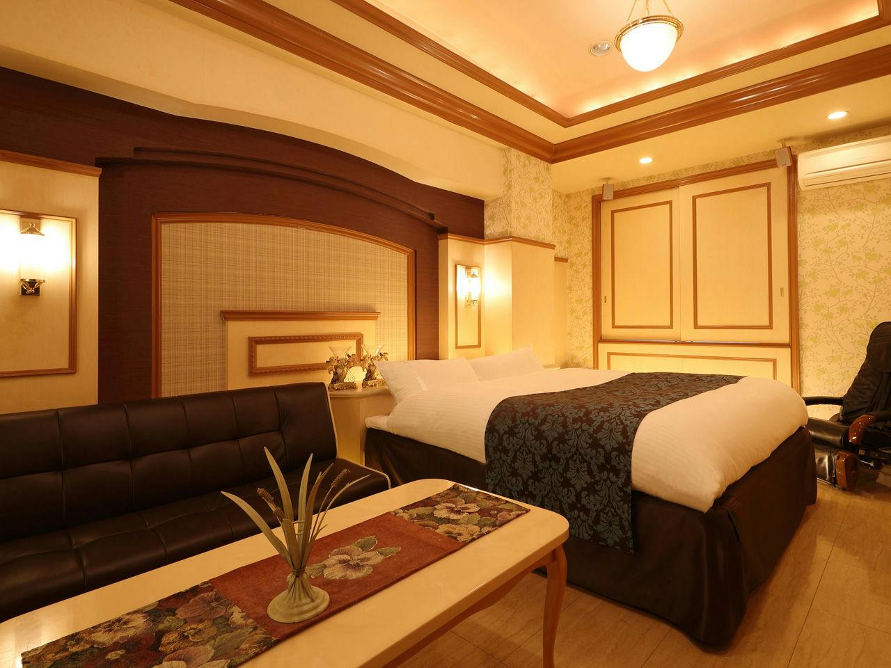 Hotel Fine Garden Toyonaka Osaka International (Itami) Airport
