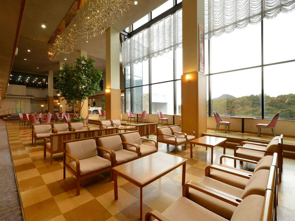 Sakunami Onsen La Raku Resort Hotel Green Green