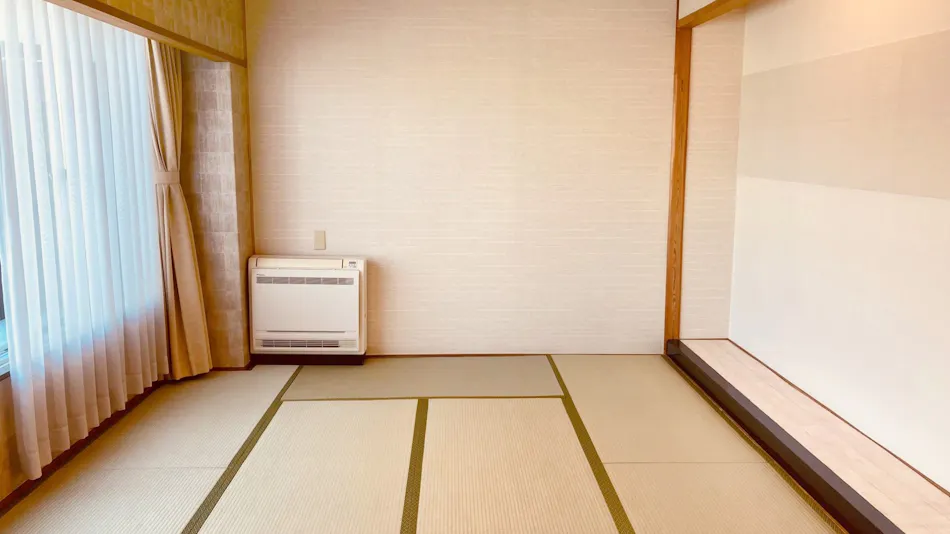 Itoen Hotel Main Building