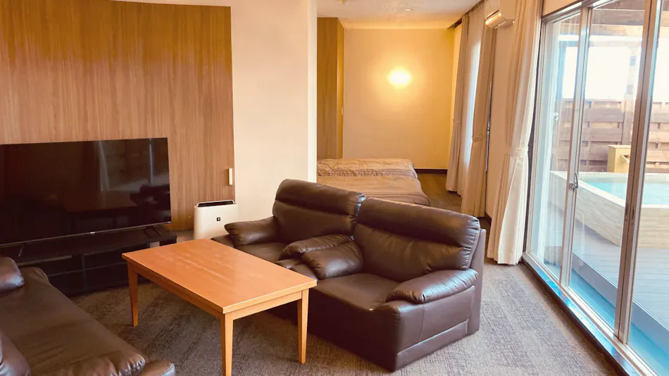Itoen Hotel Main Building