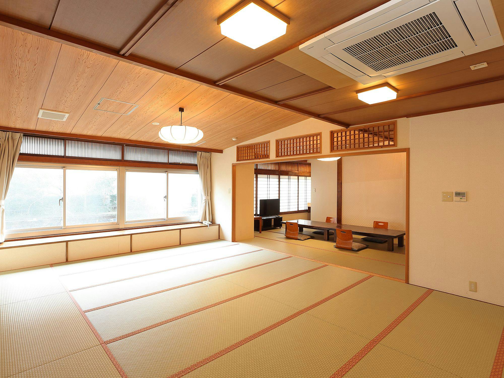Itoen Hotel Main Building