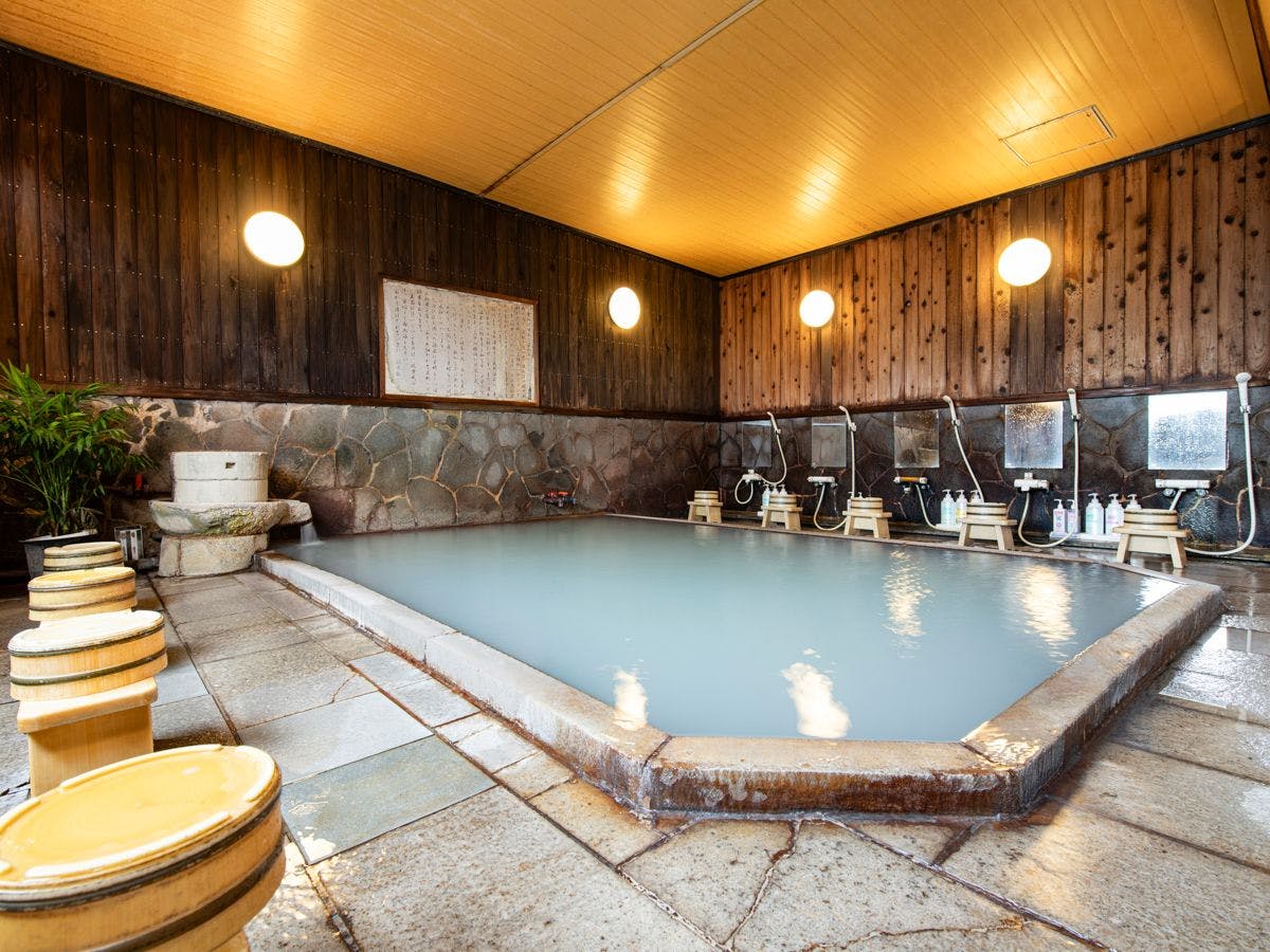 Unzen Iwaki Ryokan, Famous Hot Spring Inn