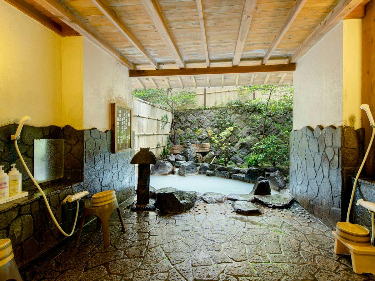 Unzen Iwaki Ryokan, Famous Hot Spring Inn