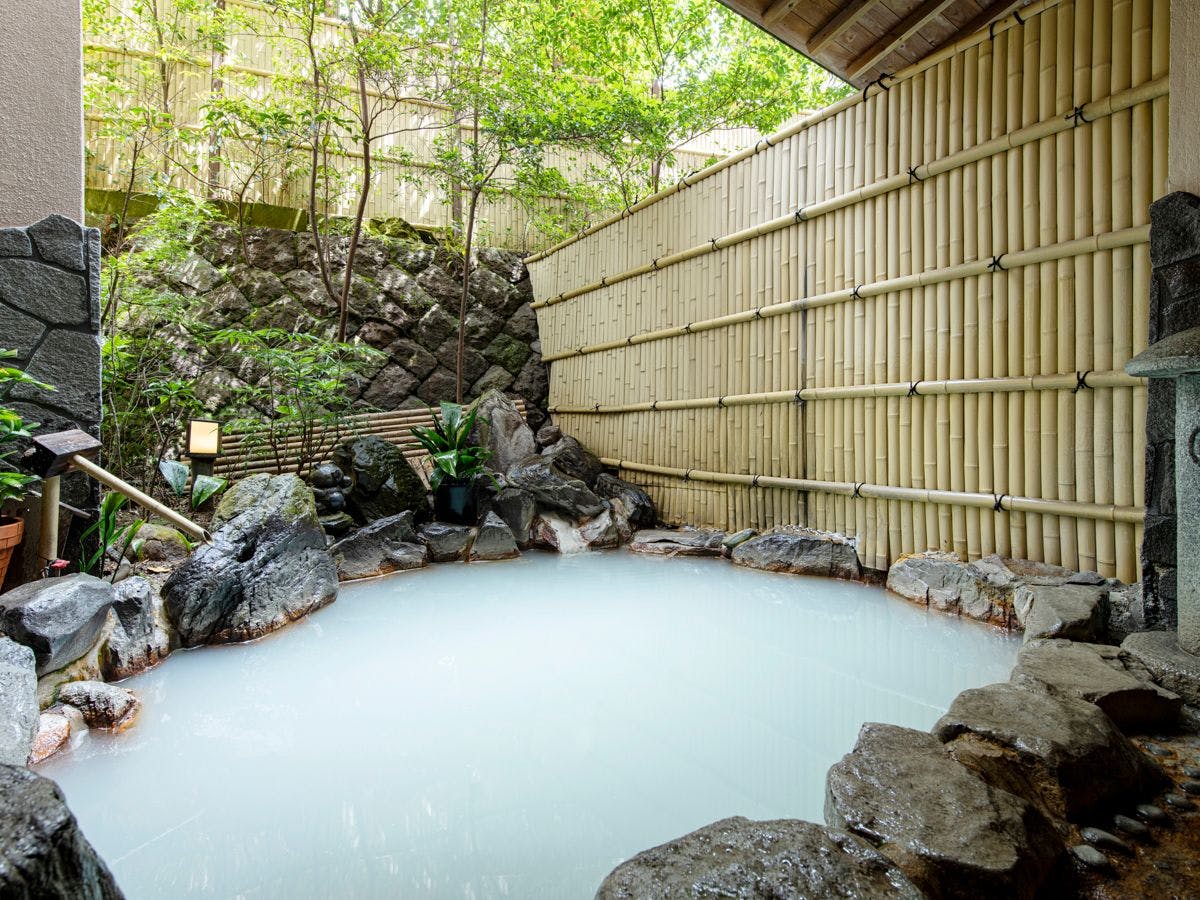 Unzen Iwaki Ryokan, Famous Hot Spring Inn