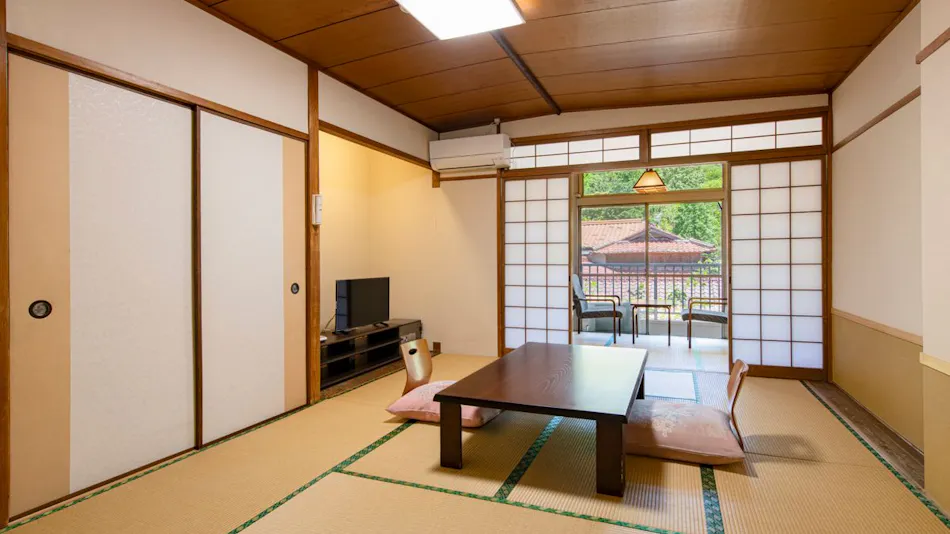 Unzen Iwaki Ryokan, Famous Hot Spring Inn