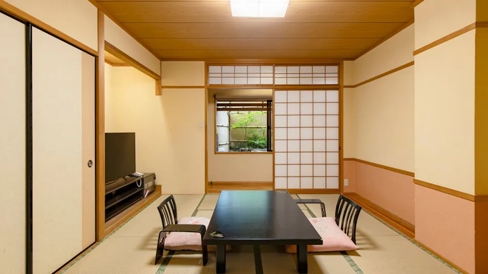Unzen Iwaki Ryokan, Famous Hot Spring Inn